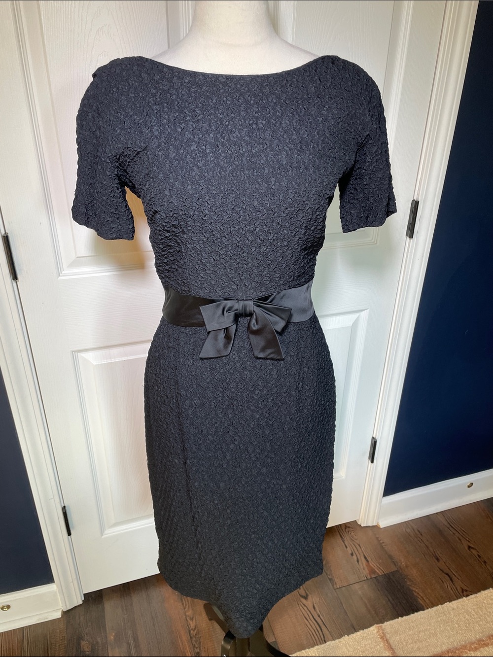 1950s Topaz Original Black Woven Ribbon Knit Cocktail Dress Satin Bow
Size 4/6